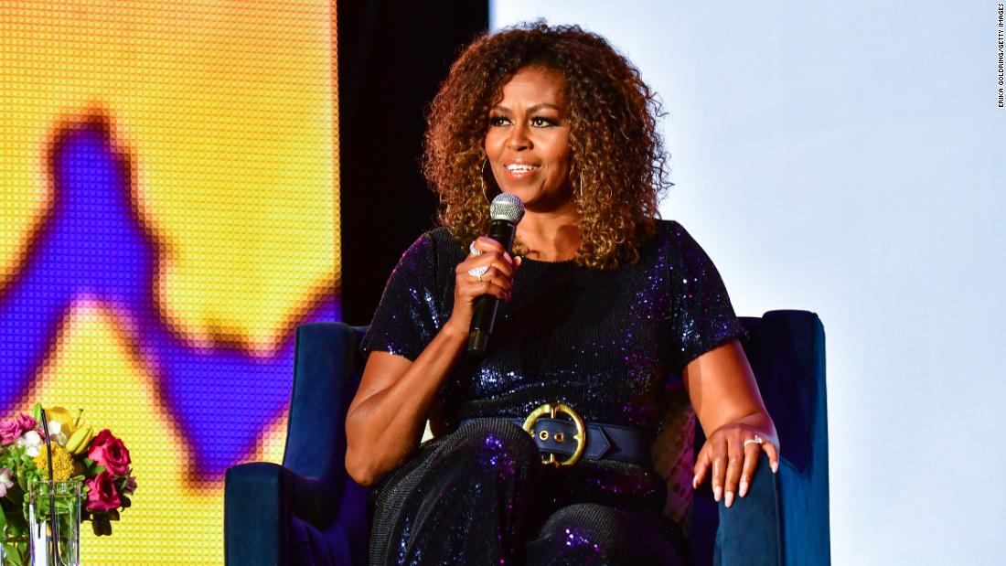 Michelle Obama organizza una storia settimanale per bambini durante la pandemia