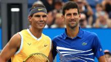 Rafael Nadal dovrà aspettare fino a settembre per difendere il suo titolo nel Roland Garros ma, allo stato attuale, Novak Djokovic può difendere il suo Wimbledon.