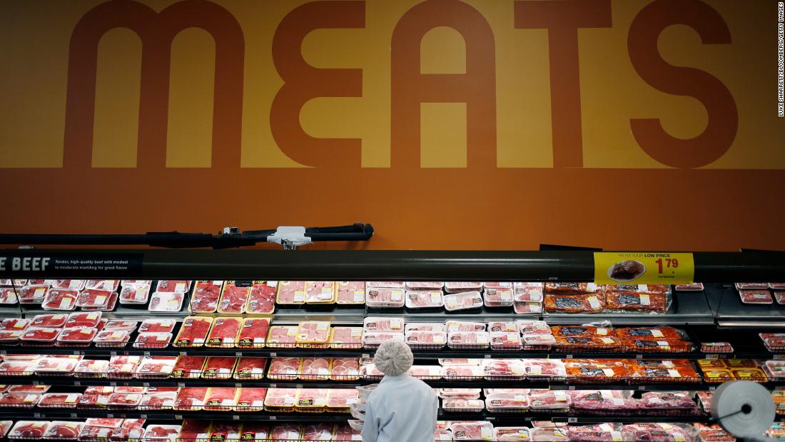 Kroger limita gli acquisti di carne macinata e suina in alcuni negozi