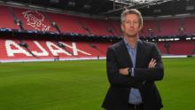 Van der Sar posa alla Johan Cruyff ArenA di Amsterdam.