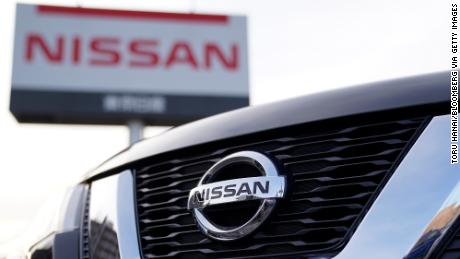I profitti di Nissan diminuiscono dell'83%, il coronavirus minaccia i piani di recupero