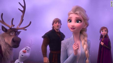 Alcune persone vogliono davvero che Elsa esca in & # 39; Frozen II & # 39; 
