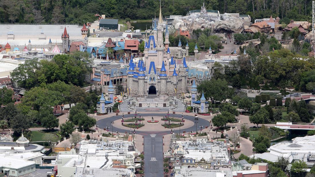 Disney World fissa la data di riapertura