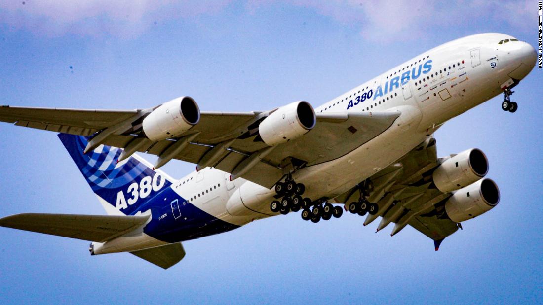 Come il sogno superjumbo dell'A380 è crollato