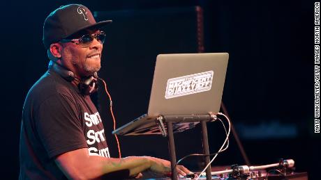 DJ Jazzy Jeff si esibisce in un evento nel 2017. (Foto di Matt Winkelmeyer / Getty Images per Hangout Music Festival)