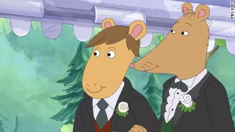 & # 39; Arthur & # 39; Il personaggio di Mr. Ratburn è diventato gay e si è sposato alla premiere della stagione e Twitter lo ha adorato