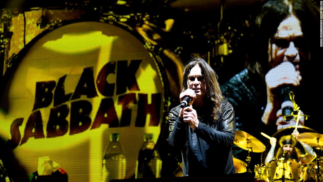 Black Sabbath vende magliette Black Lives Matter e dona tutto il ricavato al movimento