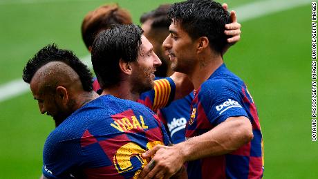 Luis Suarez ha segnato entrambi i gol del Barcellona al Celta Vigo, ma sarà una giornata deludente per il Barça. 