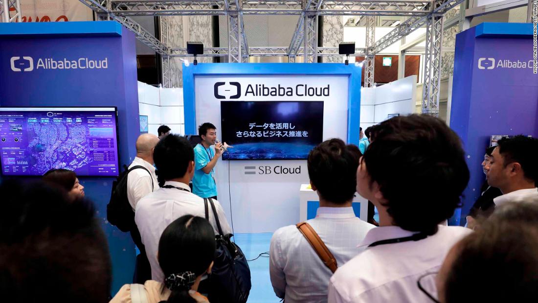 Alibaba assumerà 5.000 lavoratori mentre la pandemia guida la domanda di servizi cloud