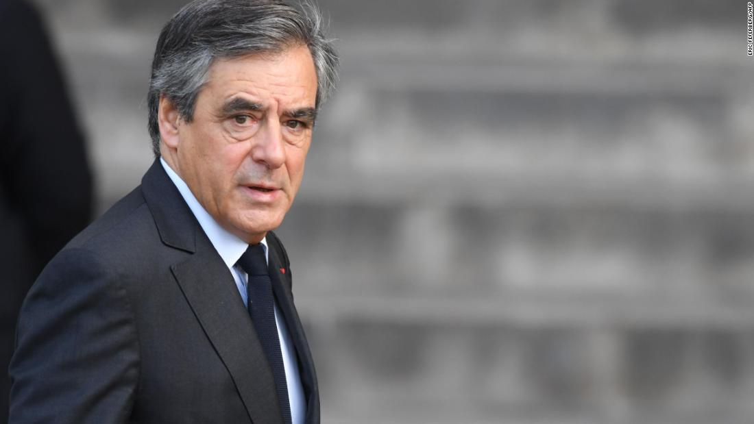 François Fillon: ex primo ministro francese condannato a cinque anni di carcere
