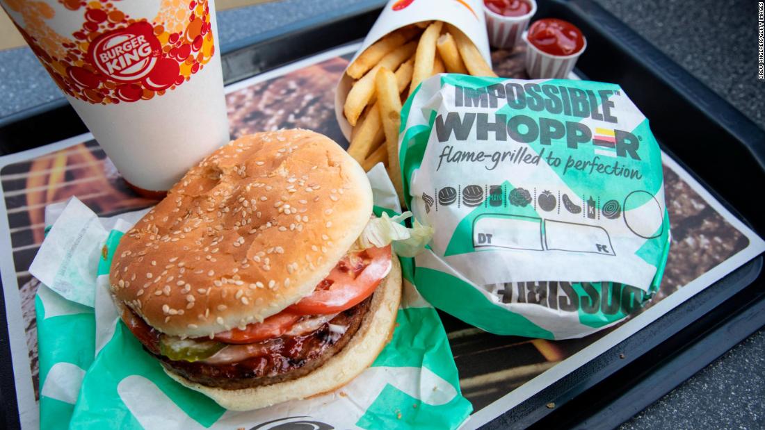 Impossible Foods costringe Nestlé a smettere di vendere "hamburger fantastici" in Europa