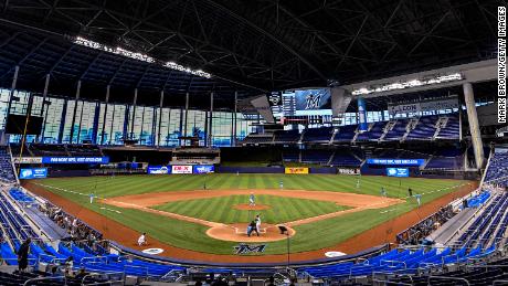 Miami Marlins & # 39; L'epidemia di coronavirus spinge MLB a posticipare tre partite