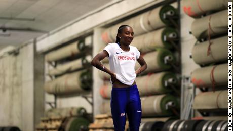 L'atleta britannica Bianca Williams chiede un'indagine 
